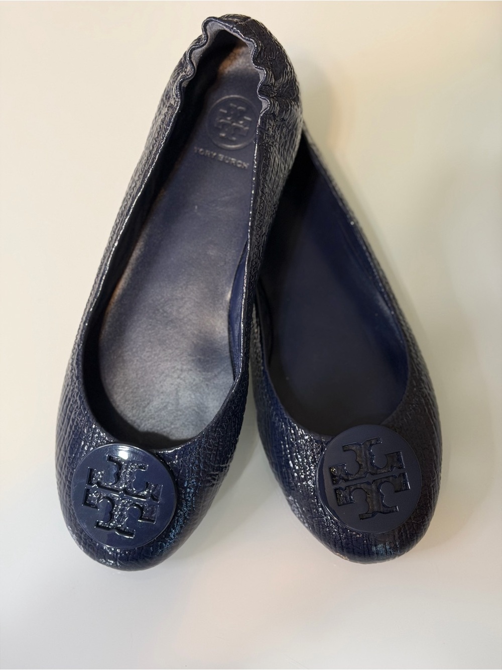 Tory Burch Navy Textured Logo Ballet Flats Size 8.5
